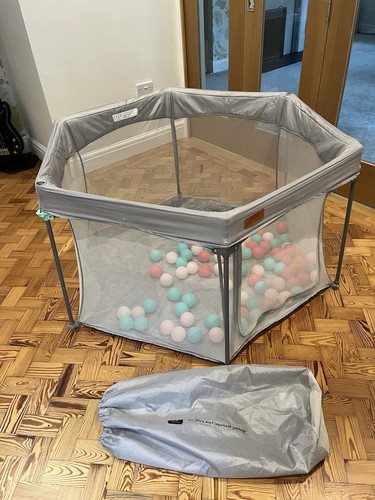 Venture baby play pen - baby, joy